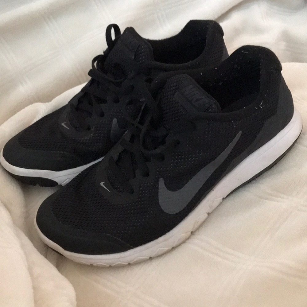 Nike Flex Experience RN 4